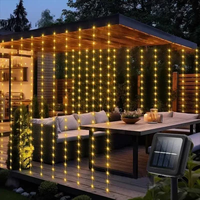 ไฟม่าน LED โซลาร์เซลล์กันน้ำ 300 ดวง
